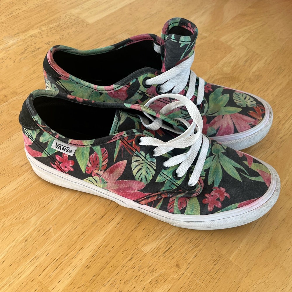 6.5 floral Vans